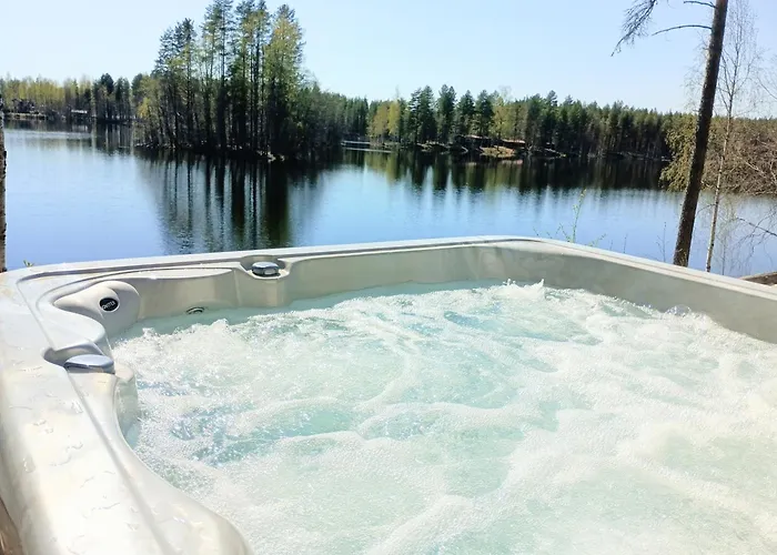 Upea Kelohirsihuvila Rannalla, Myoes Poreamme! Joensuu